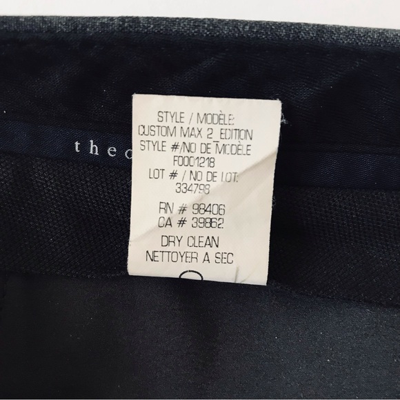 THEORY Charcoal Gray Custom Max 2 Edition Wool Lightweight - Picture 13 of 13